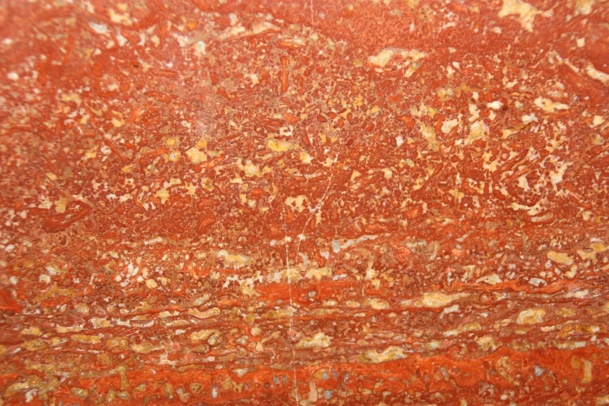 Travertino Persiano Rosso